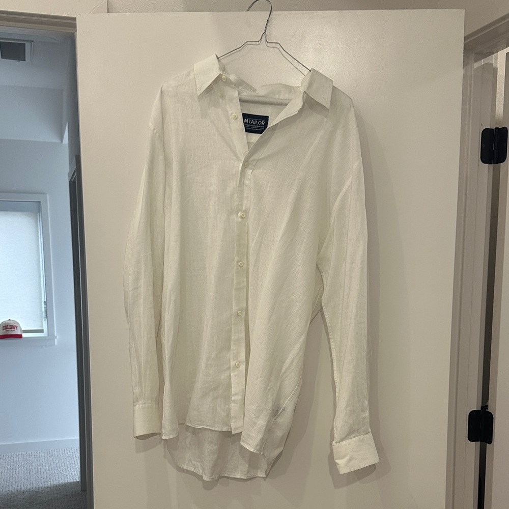 Elegant 100% Cotton White Dress Shirt for Men